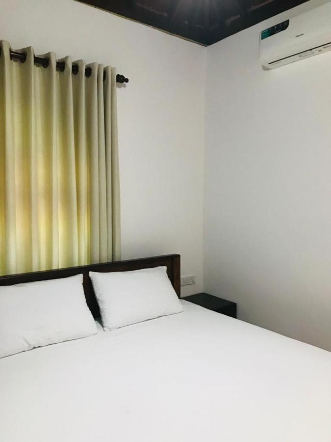 Langama Thena - ළඟම තැන Hotell Anuradhapura Eksteriør bilde