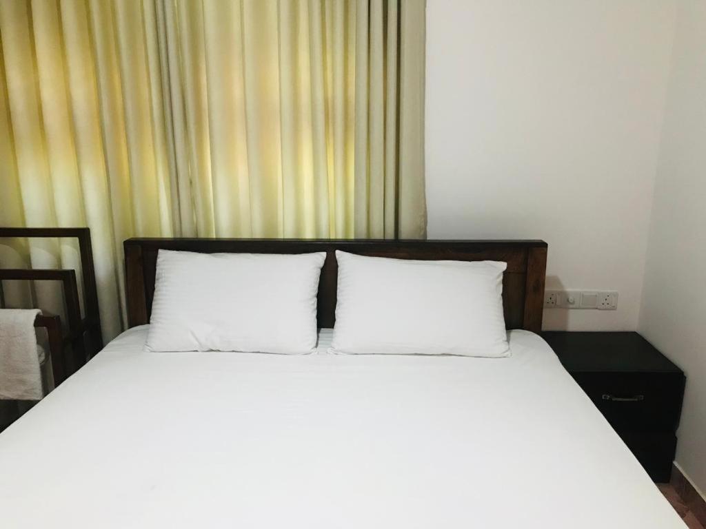 Langama Thena - ළඟම තැන Hotell Anuradhapura Eksteriør bilde