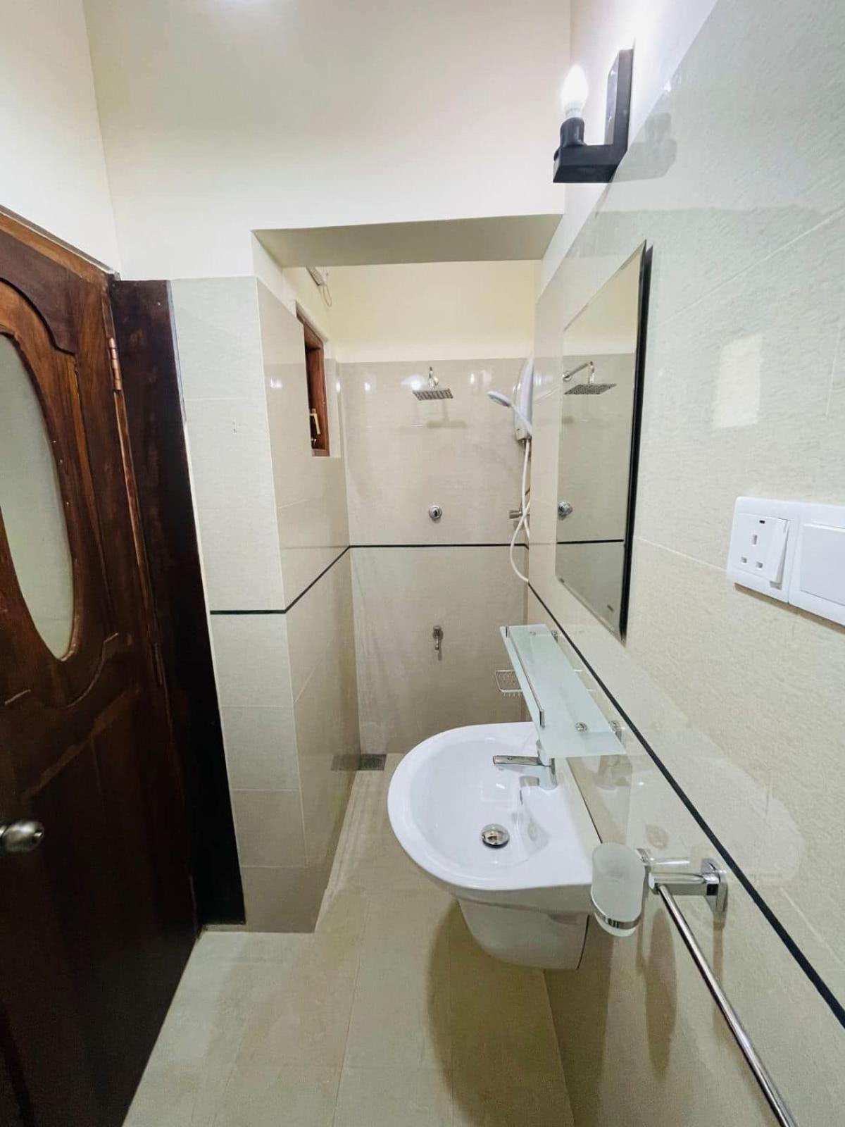 Langama Thena - ළඟම තැන Hotell Anuradhapura Eksteriør bilde